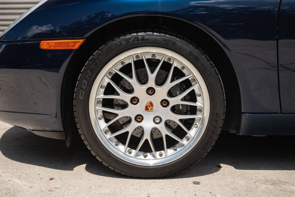 Porsche 996 Carrera