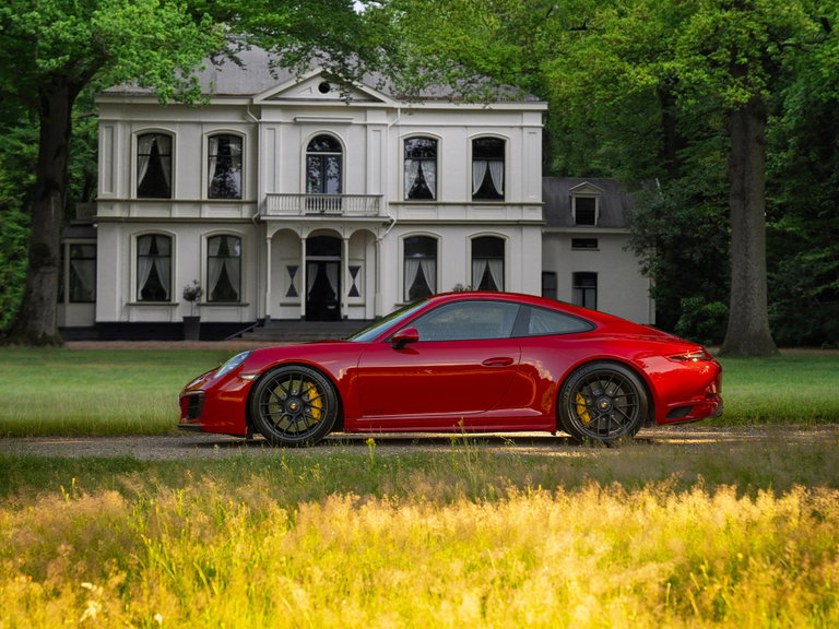 Porsche 991.2 Carrera GTS