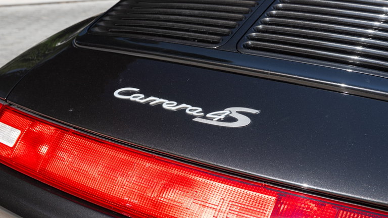 Porsche 993 Carrera 4S