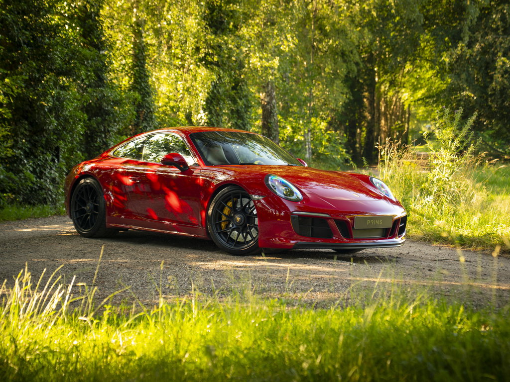 Porsche 991.2 Carrera GTS