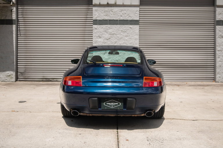 Porsche 996 Carrera