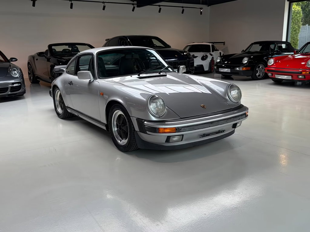 Porsche 911 Carrera 3.2