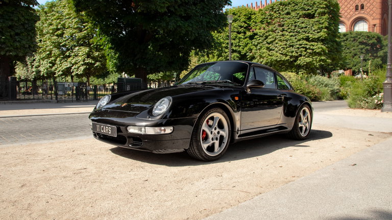 Porsche 993 Carrera 4S