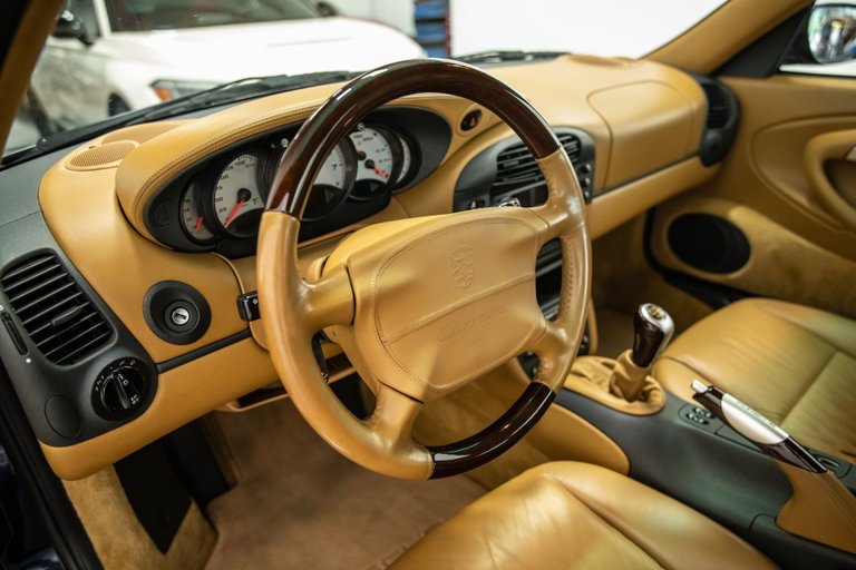 Porsche 996 Carrera