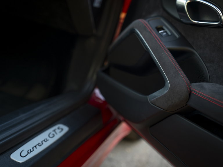 Porsche 991.2 Carrera GTS