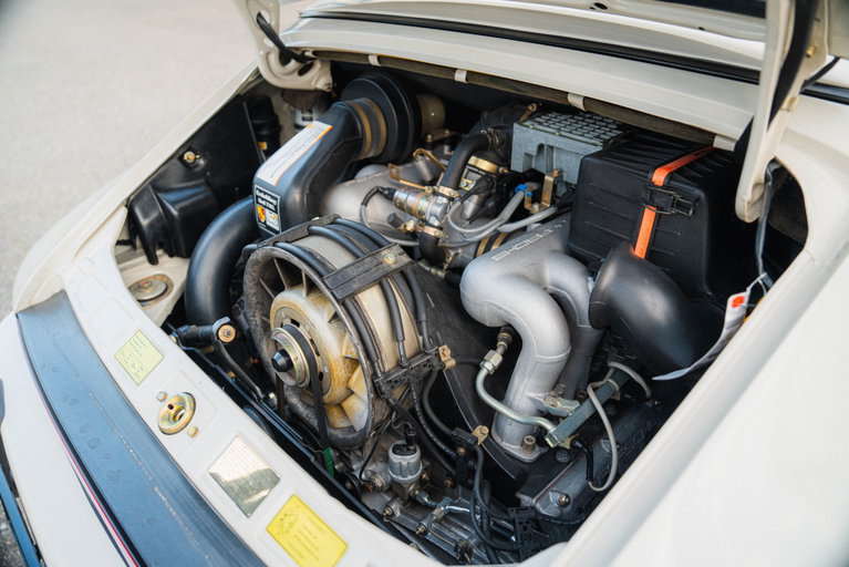 Porsche 911 Carrera 3.2 Speedster