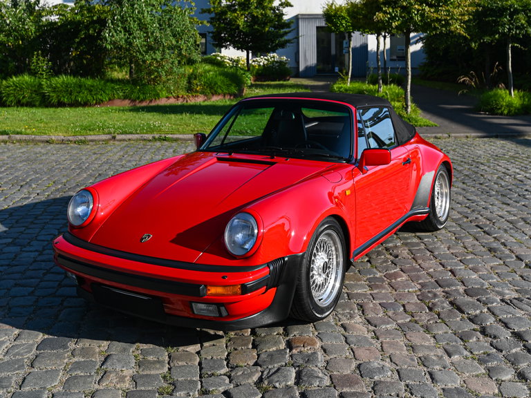 Porsche 911 Carrera 3.2
