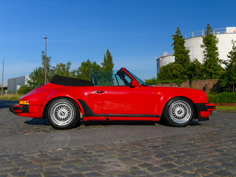 Porsche 911 Carrera 3.2