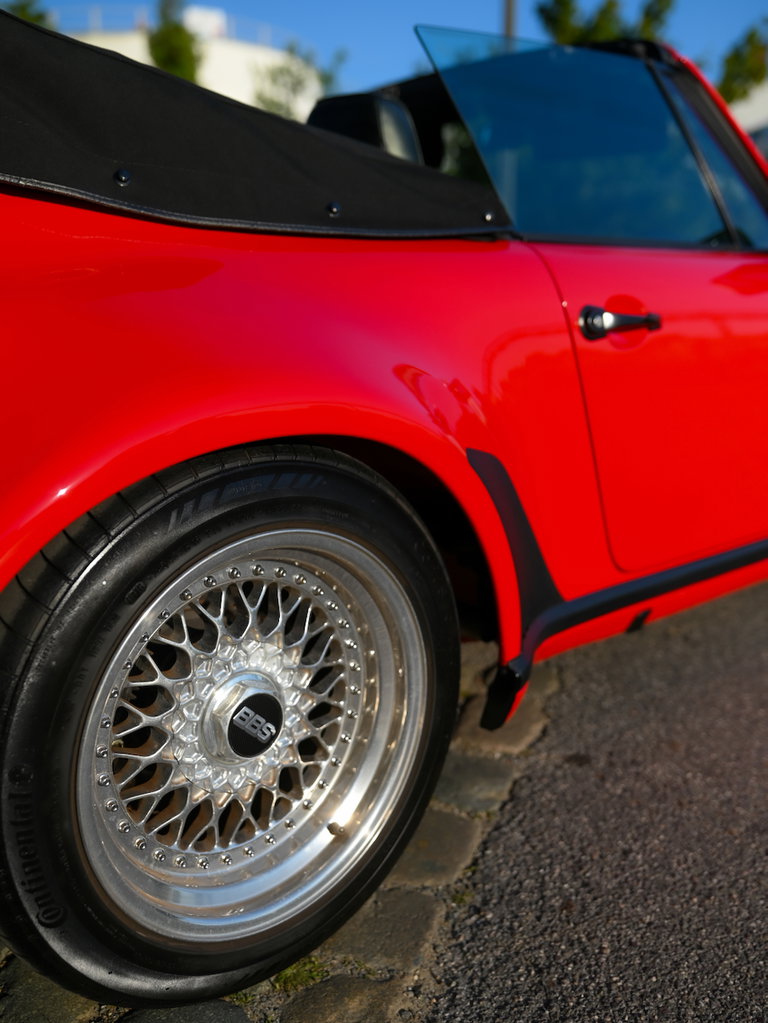 Porsche 911 Carrera 3.2