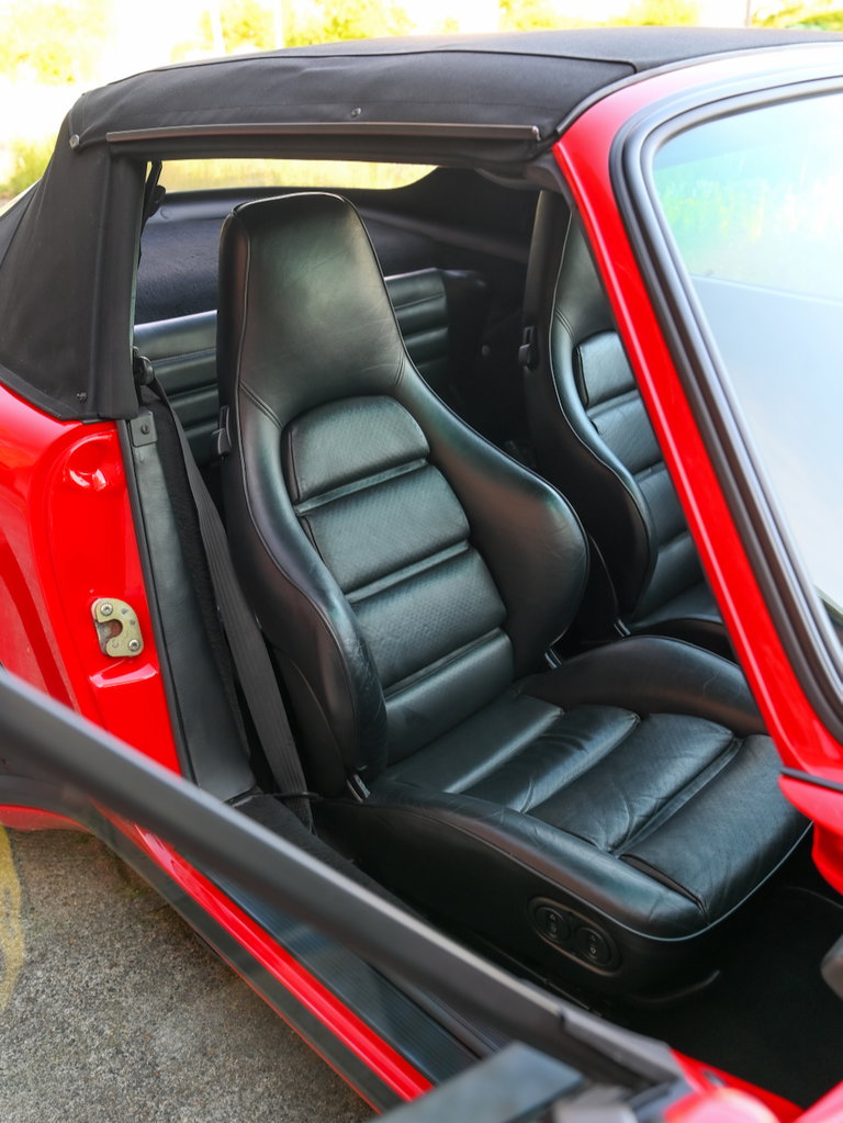 Porsche 911 Carrera 3.2