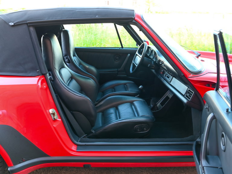 Porsche 911 Carrera 3.2