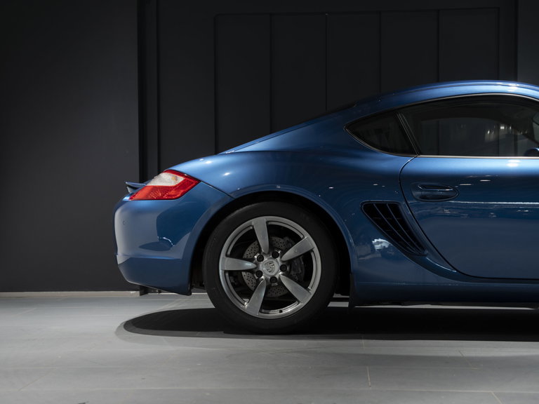 Porsche 987 Cayman