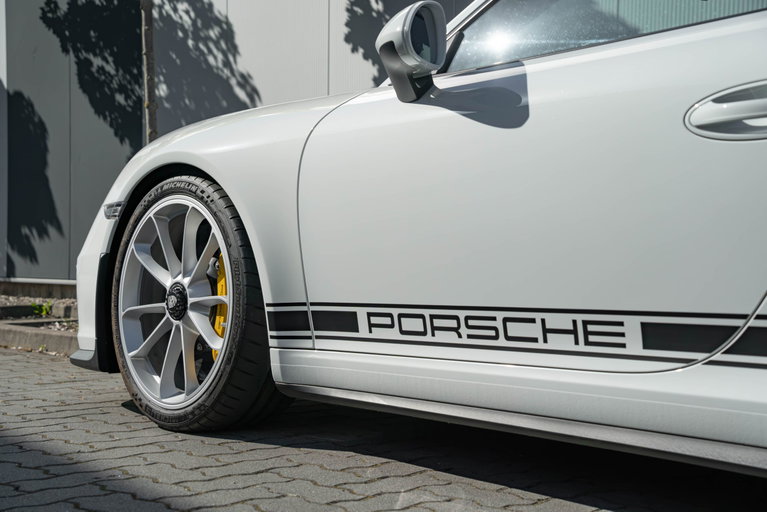 Porsche 911 R