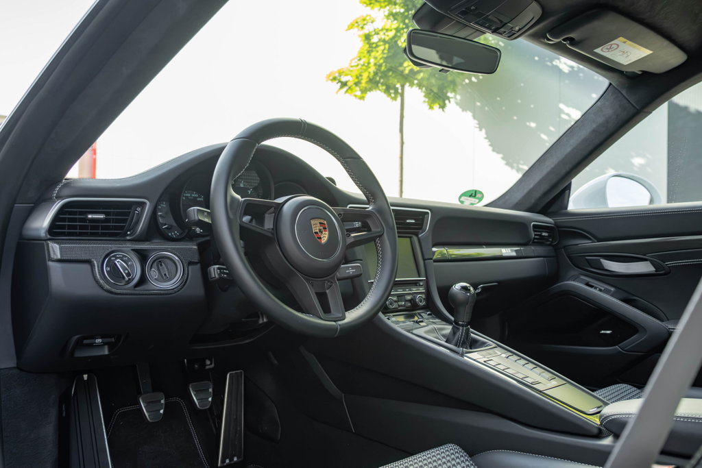 Porsche 911 R