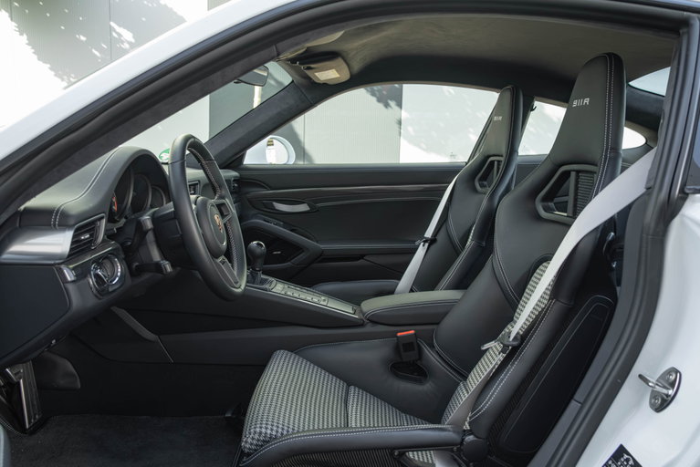Porsche 911 R
