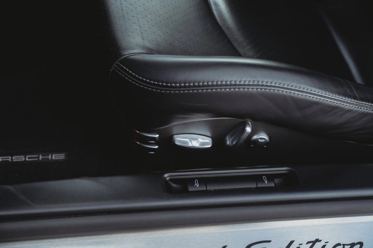 Porsche 997.2 Carrera Black Edition