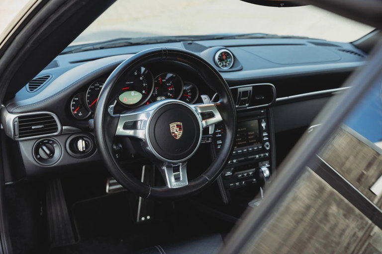 Porsche 997.2 Carrera Black Edition