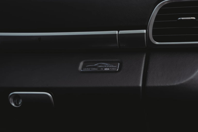 Porsche 997.2 Carrera Black Edition