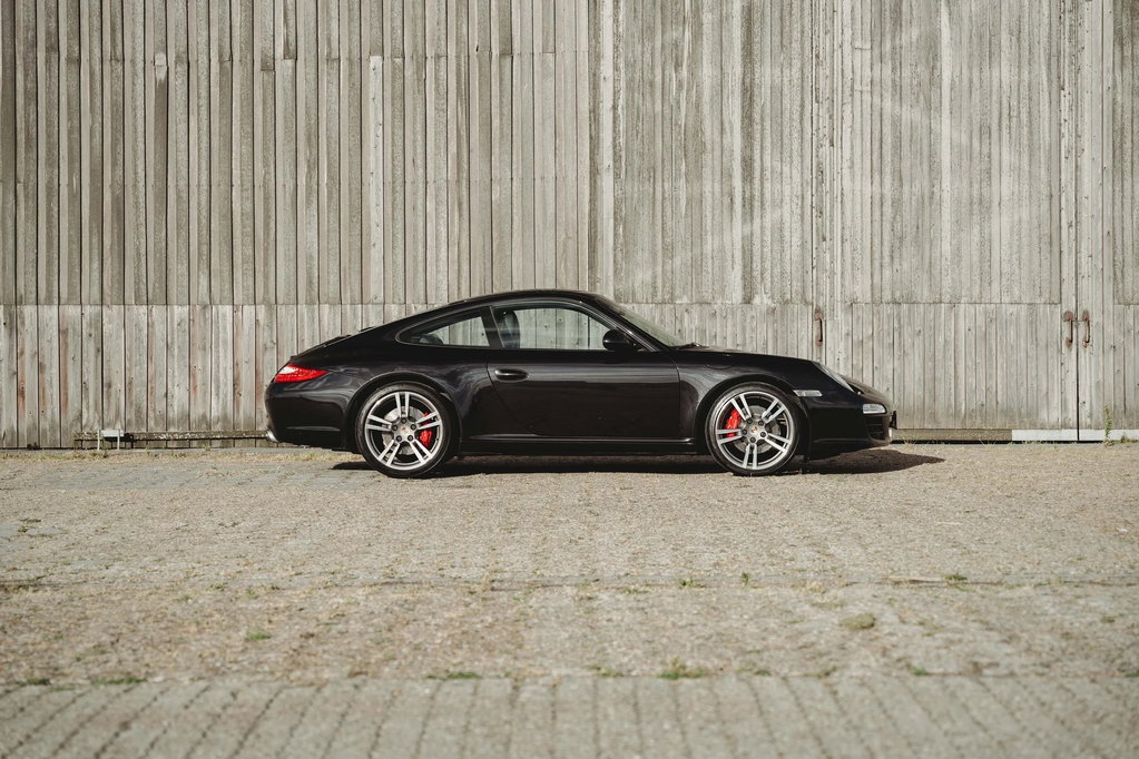 Porsche 997.2 Carrera Black Edition