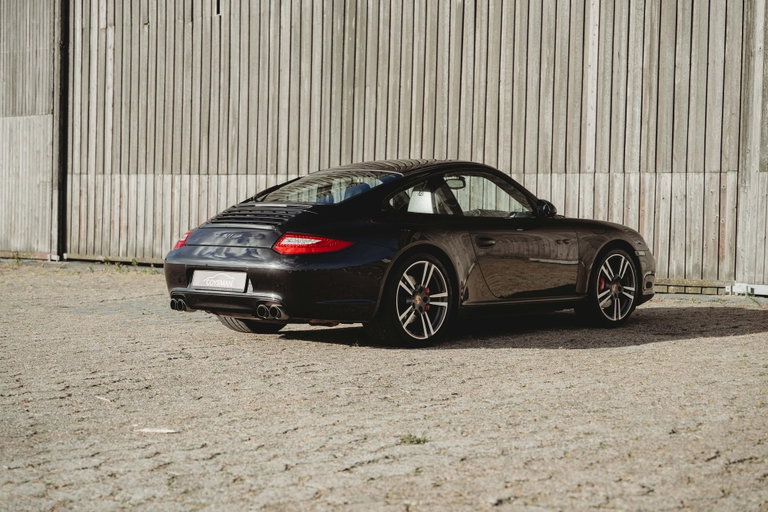 Porsche 997.2 Carrera Black Edition