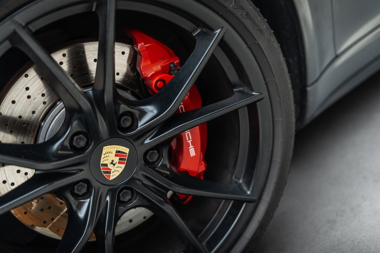 Porsche 991.2 Carrera GTS