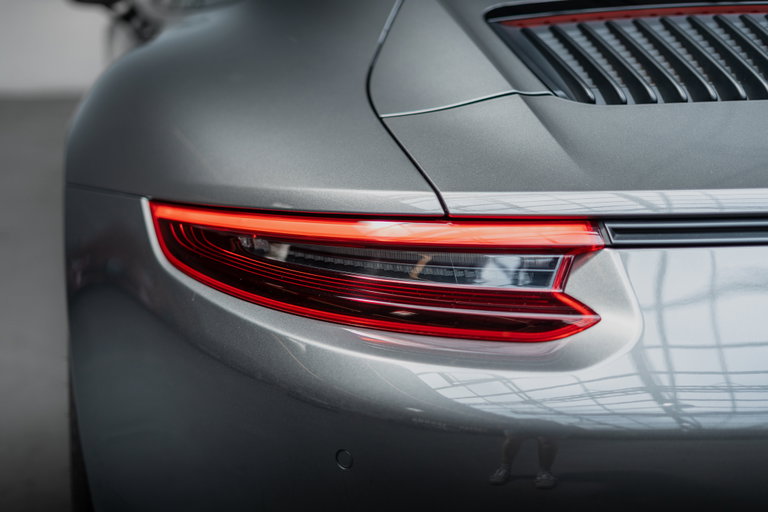 Porsche 991.2 Carrera GTS