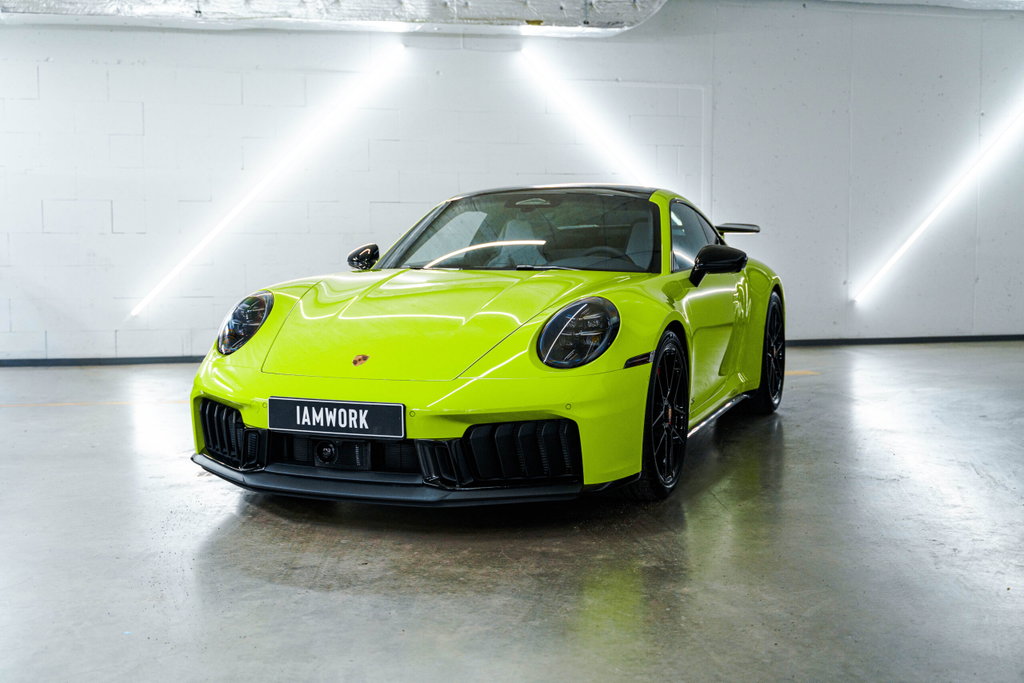 Porsche 992.2 Carrera GTS