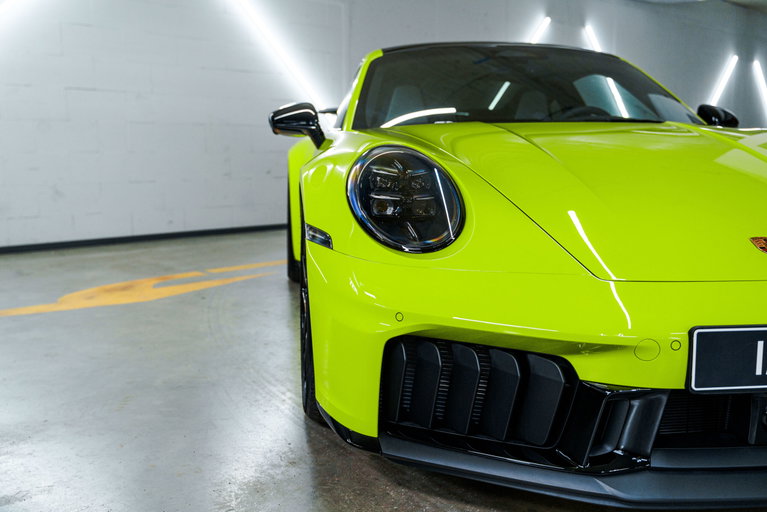 Porsche 992.2 Carrera GTS