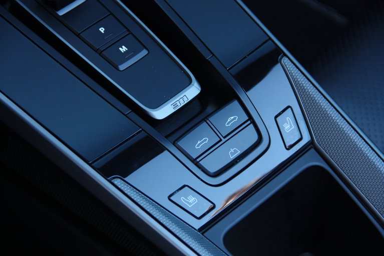 Porsche 992 Carrera