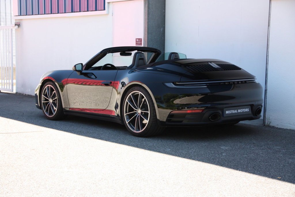 Porsche 992 Carrera