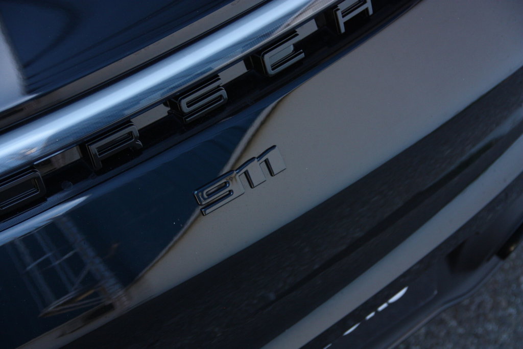Porsche 992 Carrera