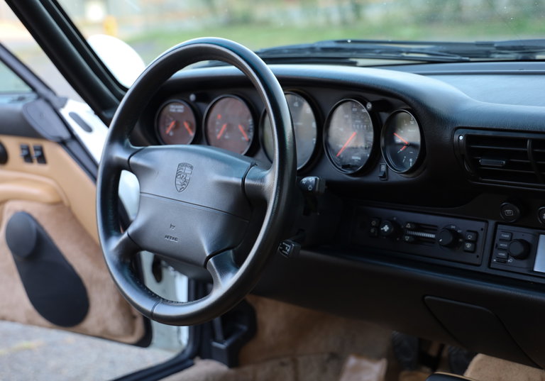 Porsche 993 Carrera