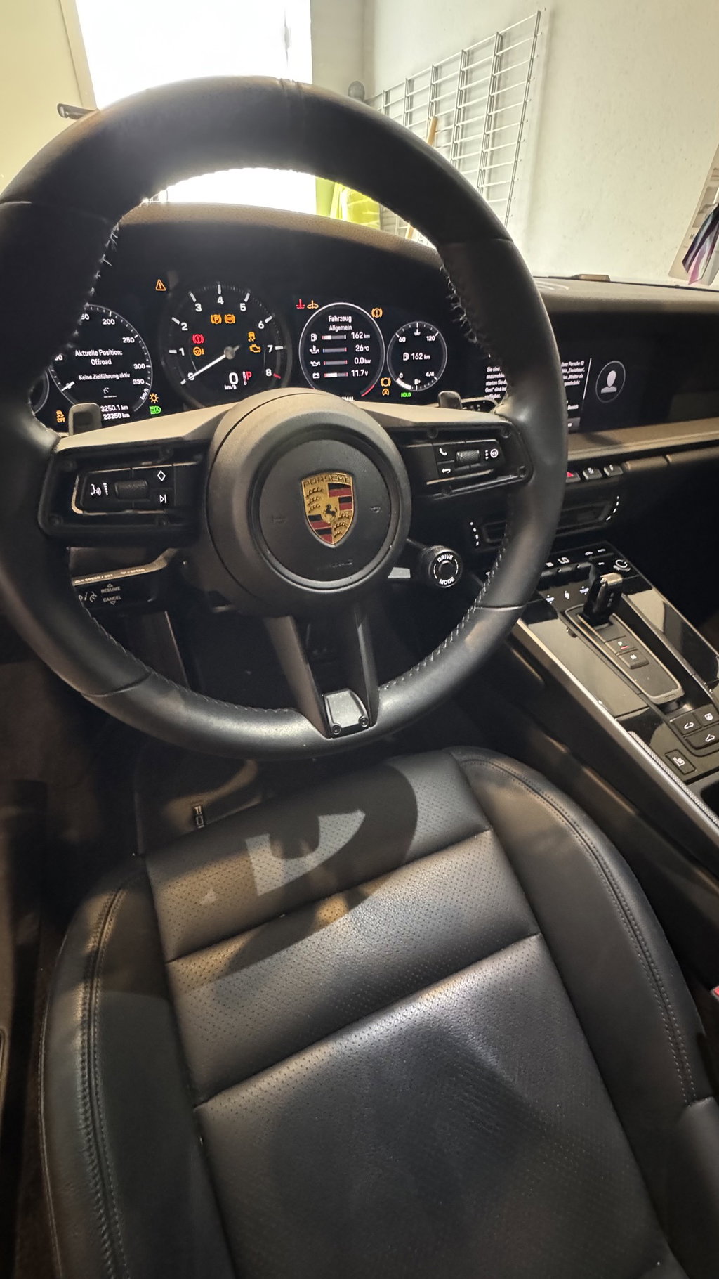 Porsche 992 Carrera