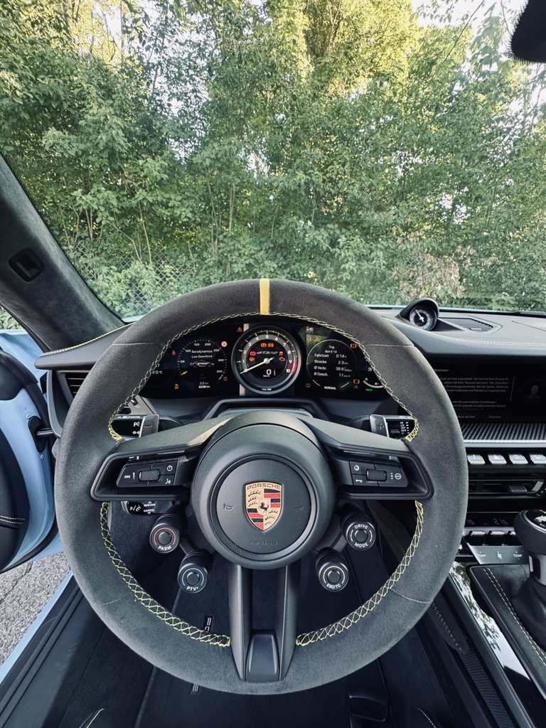 Porsche 992 GT3 RS