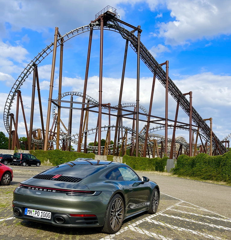 Porsche 992 Carrera