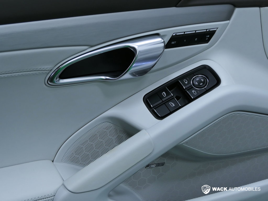 Porsche 981 Boxster S