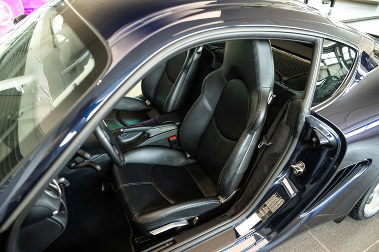 Porsche 987 Cayman S