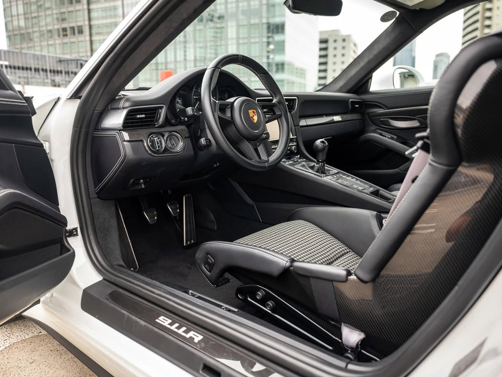 Porsche 911 R