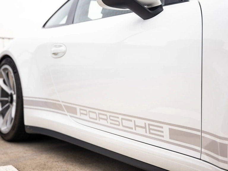 Porsche 911 R