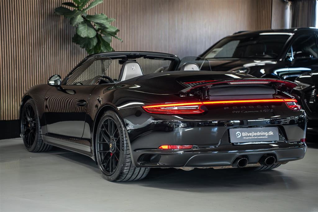 Porsche 991.2 Carrera 4 GTS
