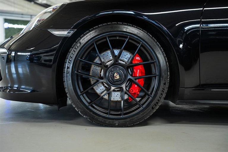 Porsche 991.2 Carrera 4 GTS
