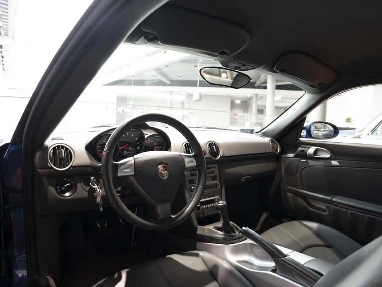 Porsche 987 Cayman