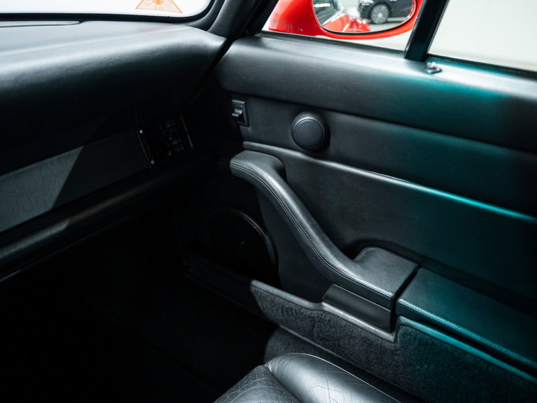 Porsche 993 Carrera 4