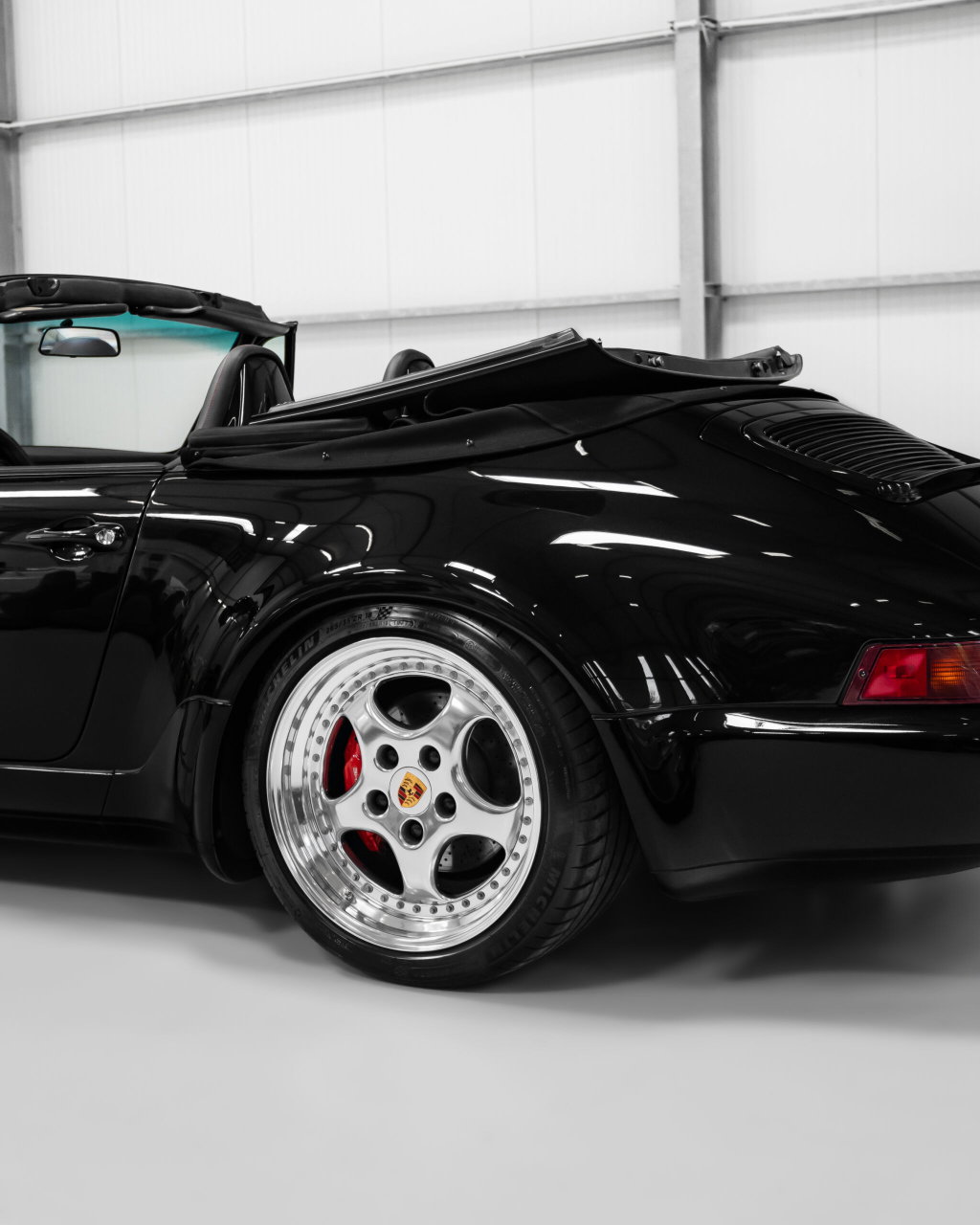 Porsche 964 Carrera 2 Cabrio WTL