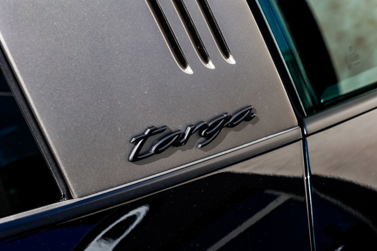 Porsche 992 Edition 50 Jahre Porsche Design