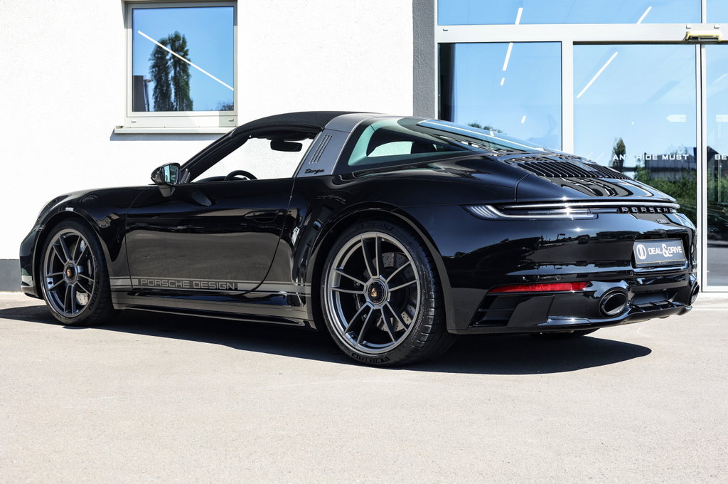 Porsche 992 Edition 50 Jahre Porsche Design