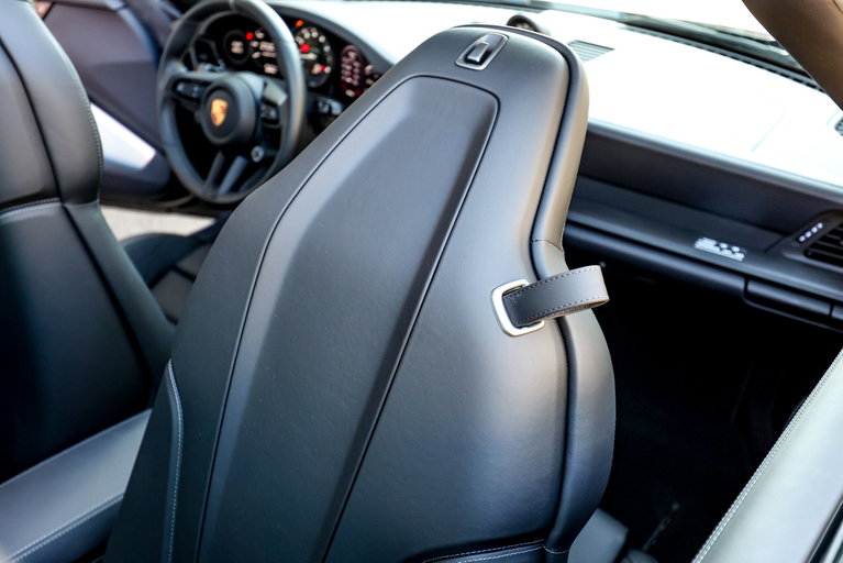 Porsche 992 Edition 50 Jahre Porsche Design