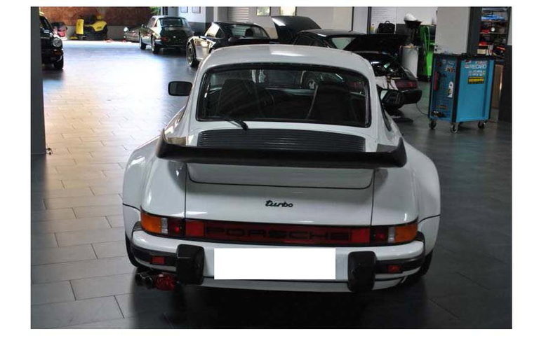Porsche 911 Turbo 3.3