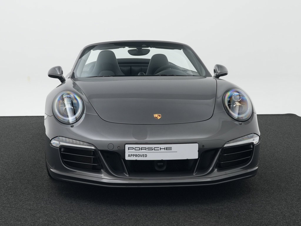 Porsche 991 Carrera 4 GTS