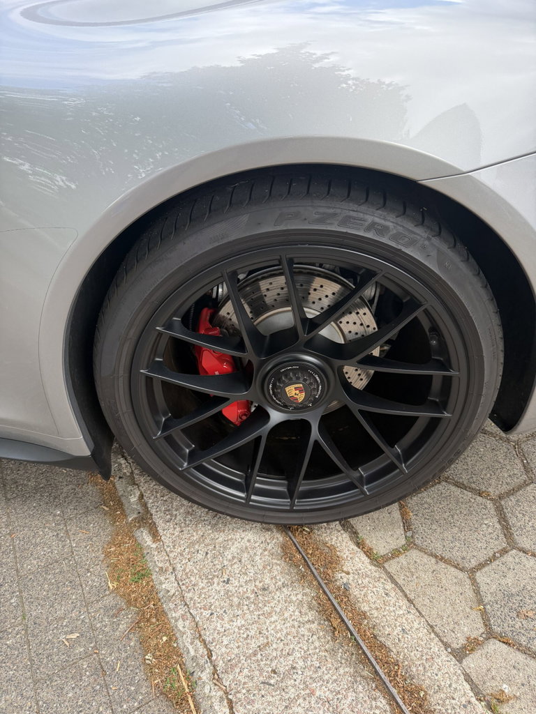 Porsche 991.2 Carrera 4 GTS